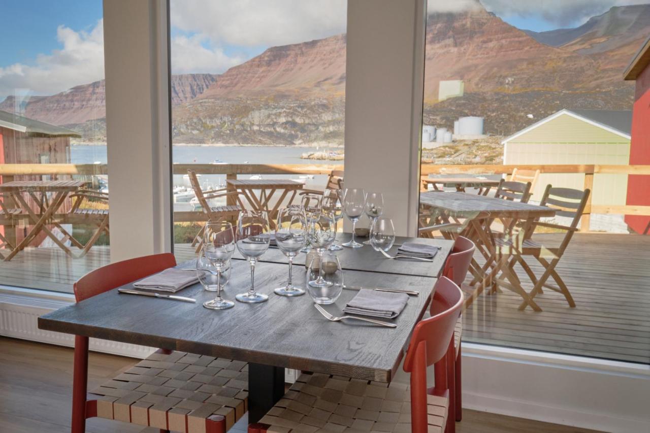 Hotel Disko Island Qeqertarsuaq Exterior foto